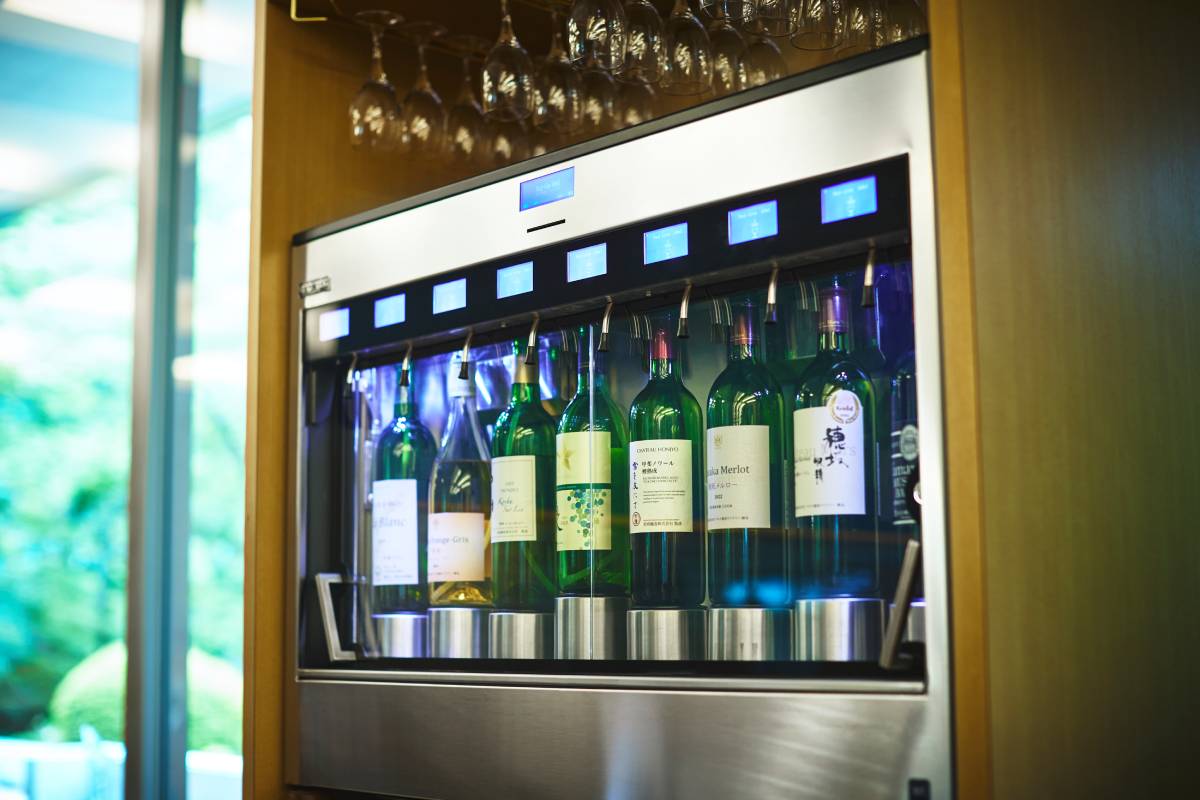 ワイン・サーバー 